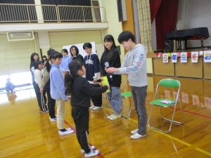 送る会