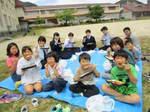 お弁当給食